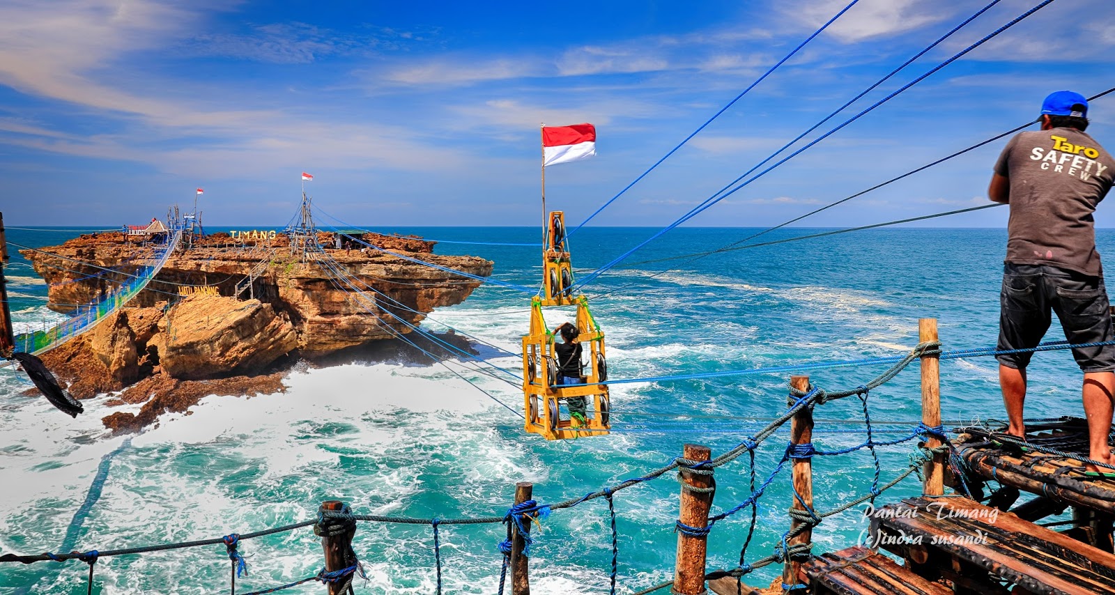 Jomblang Cave & Timang Beach Tour